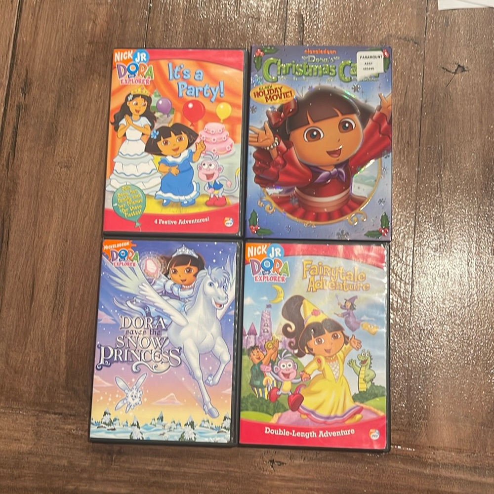 Dora the explorer dvd lot